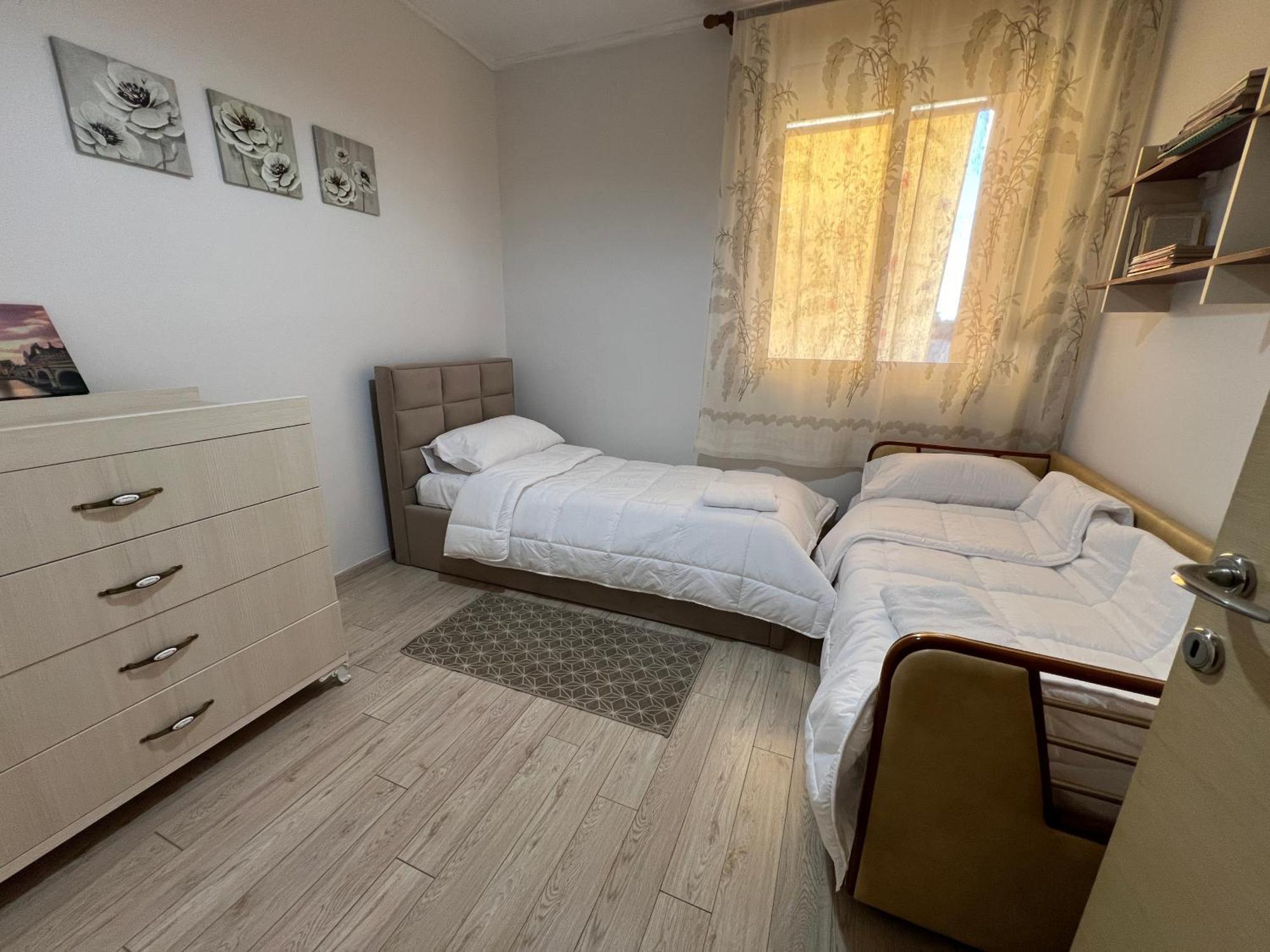 Elbasan Center Family Apartment N.42 Kültér fotó